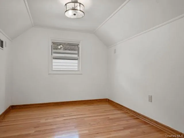73-33 188th Street Fresh Meadows, NY 11366
