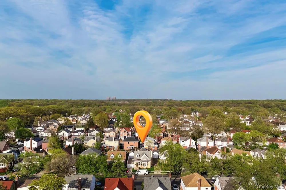 73-33 188th Street Fresh Meadows, NY 11366