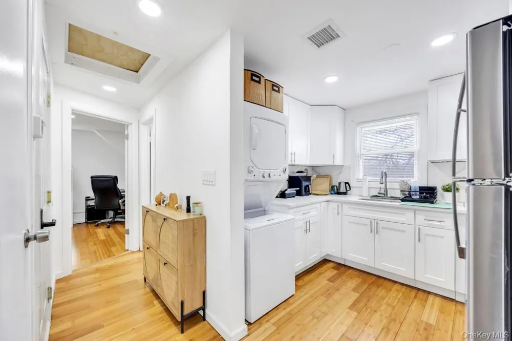 361 S 16th Street Lindenhurst, NY 11757