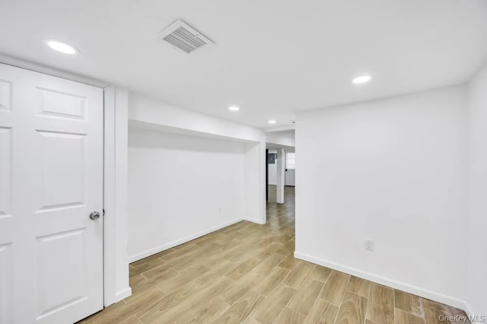 361 S 16th Street Lindenhurst, NY 11757