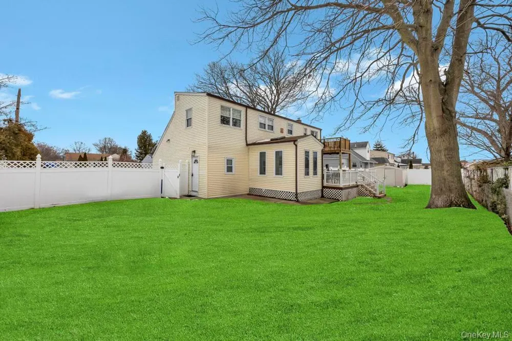 361 S 16th Street Lindenhurst, NY 11757