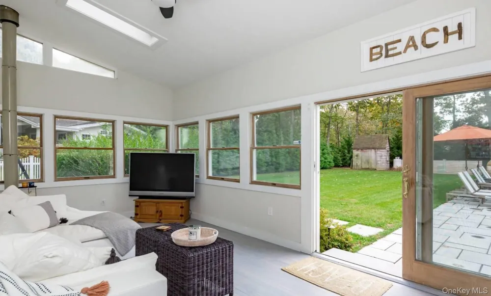 45 Sherwood Road Hampton Bays, NY 11946