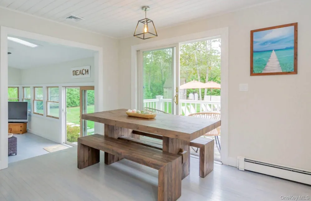 45 Sherwood Road Hampton Bays, NY 11946