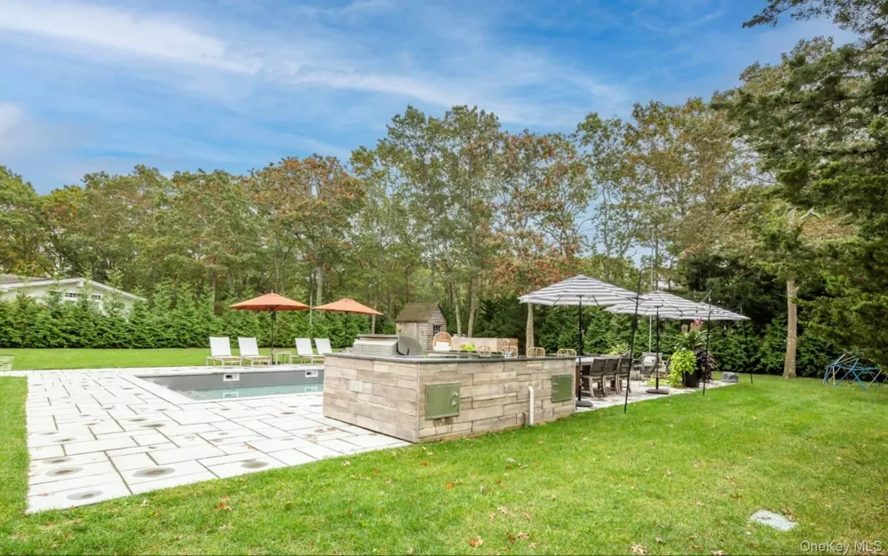 45 Sherwood Road Hampton Bays, NY 11946