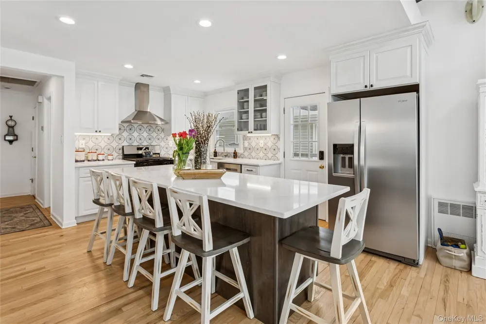 246 W Bay Drive Long Beach, NY 11561