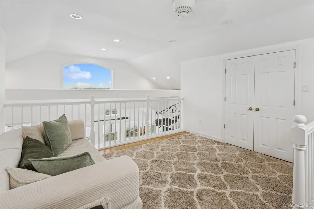 246 W Bay Drive Long Beach, NY 11561
