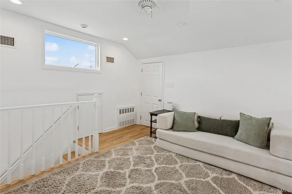 246 W Bay Drive Long Beach, NY 11561
