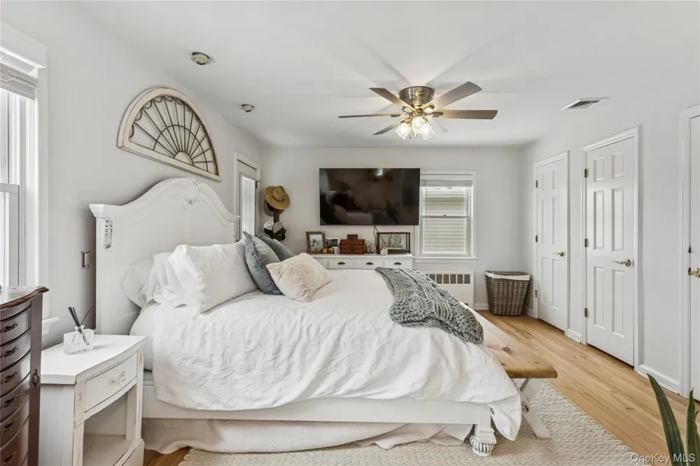 246 W Bay Drive Long Beach, NY 11561