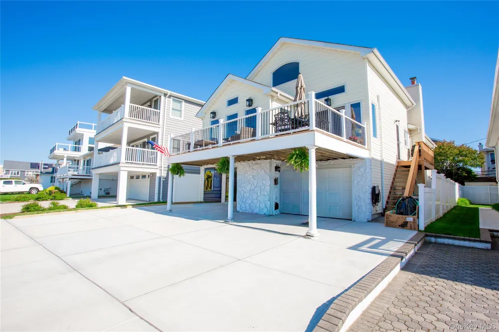246 W Bay Drive Long Beach, NY 11561
