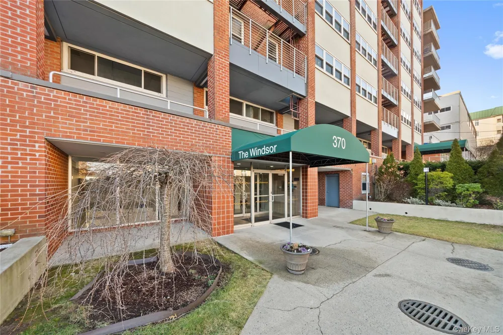 370 Westchester Avenue #2N Port Chester, NY 10573