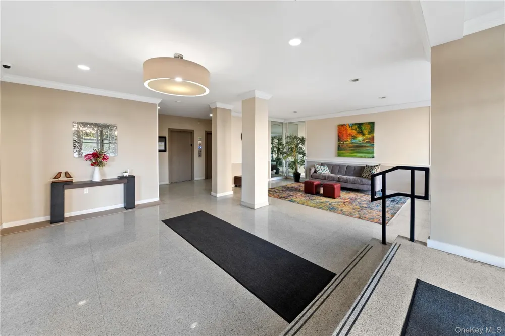 370 Westchester Avenue #2N Port Chester, NY 10573