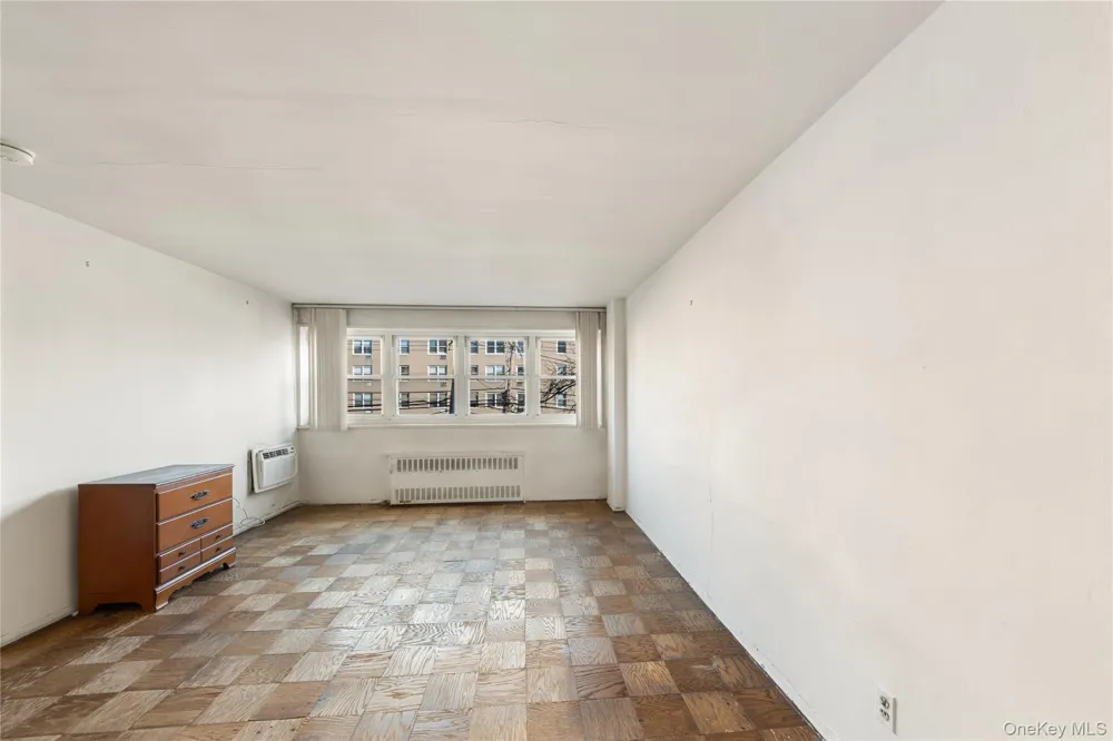 370 Westchester Avenue #2N Port Chester, NY 10573