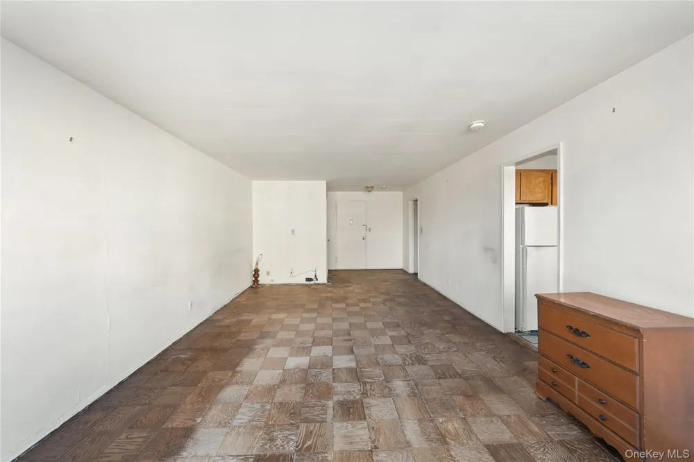370 Westchester Avenue #2N Port Chester, NY 10573