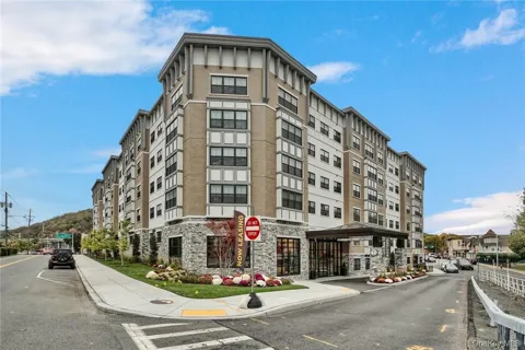 92 Blauvelt Way - The Sheldon #502