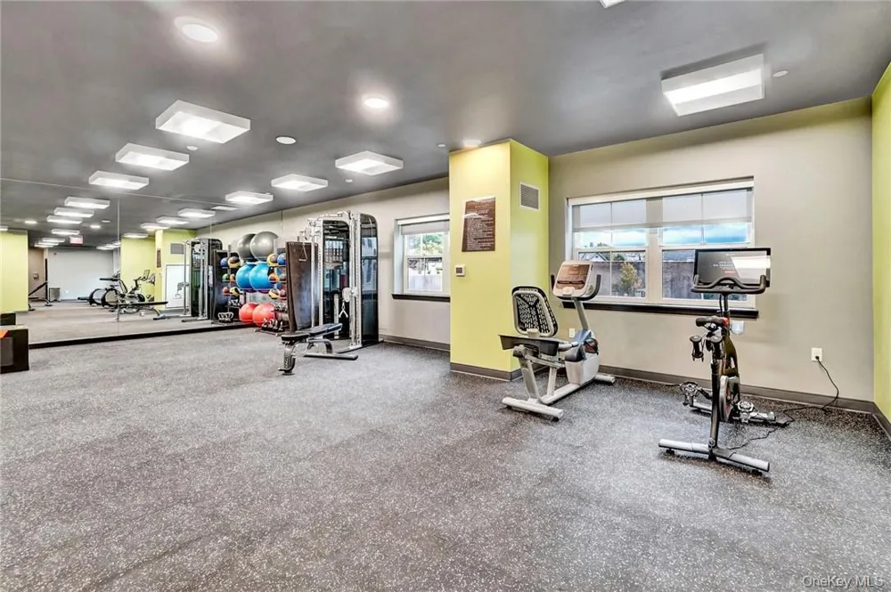 92 Blauvelt Way - The Sheldon #502 Suffern, NY 10901