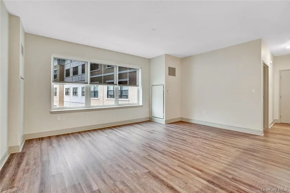 92 Blauvelt Way - The Sheldon #502 Suffern, NY 10901