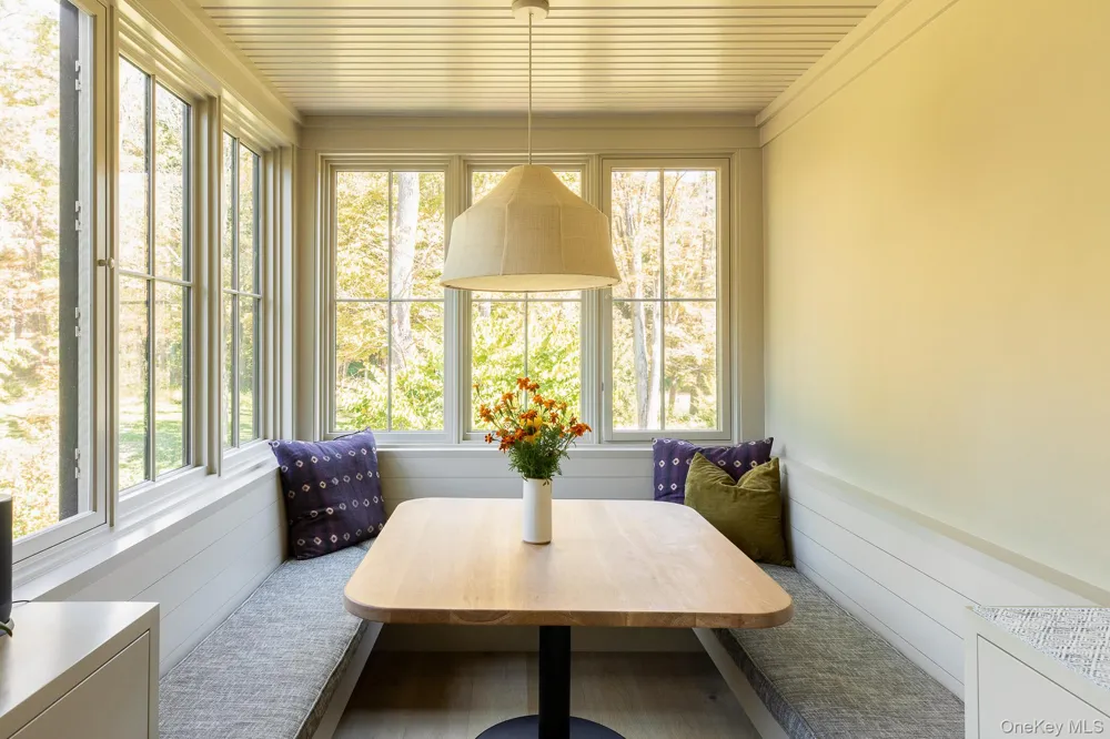 4-6 Old Primrose Hill Road Rhinebeck, NY 12572