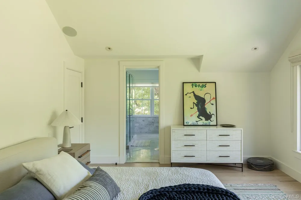 4-6 Old Primrose Hill Road Rhinebeck, NY 12572
