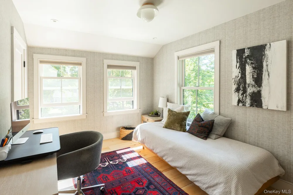 4-6 Old Primrose Hill Road Rhinebeck, NY 12572