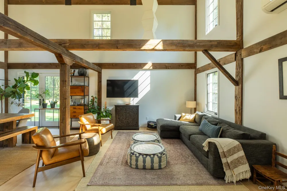4-6 Old Primrose Hill Road Rhinebeck, NY 12572