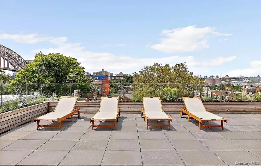19-14 21st Road #2A Astoria, NY 11105