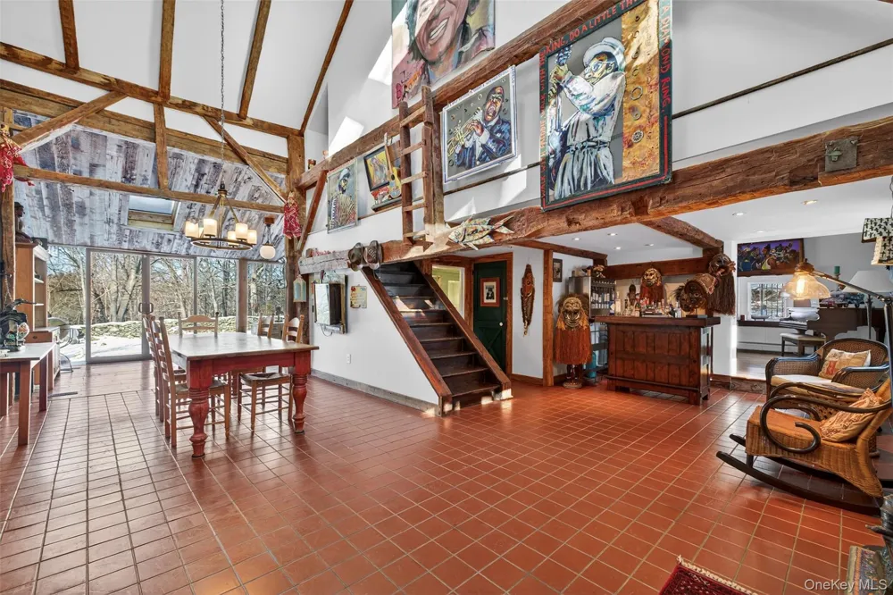 101 Drake Road Pleasant Valley, NY 12569