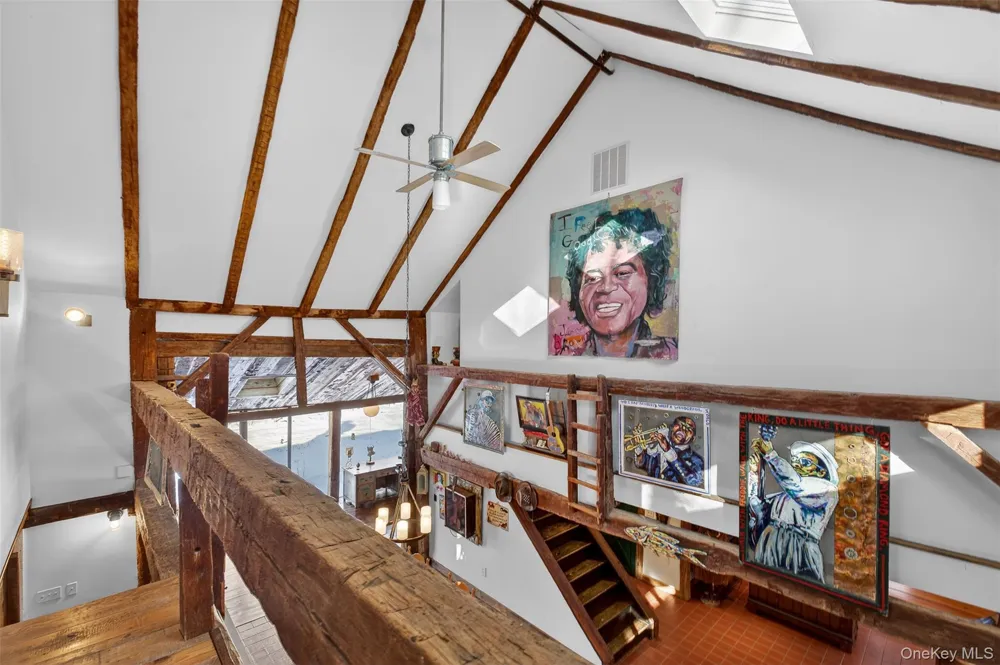 101 Drake Road Pleasant Valley, NY 12569