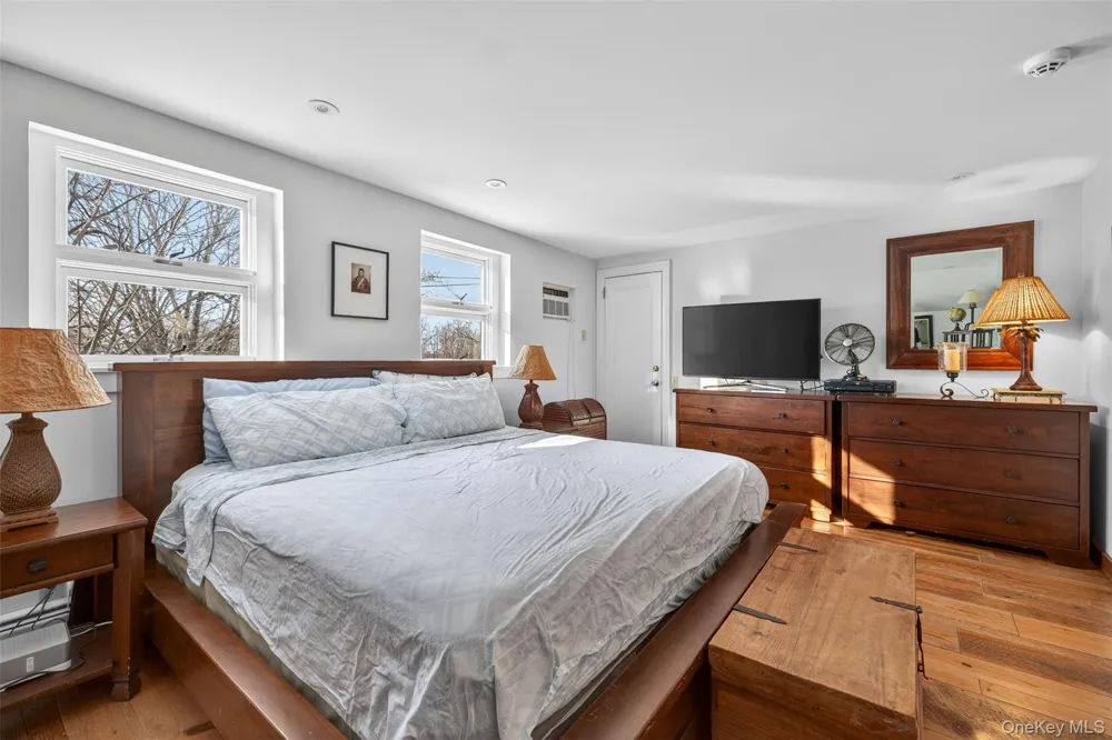 101 Drake Road Pleasant Valley, NY 12569