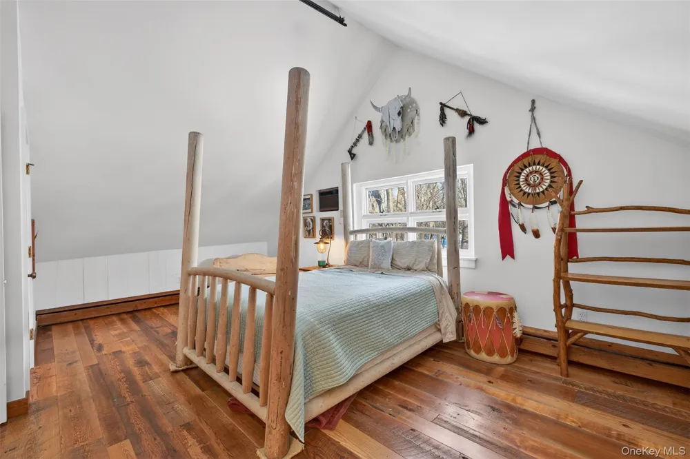 101 Drake Road Pleasant Valley, NY 12569
