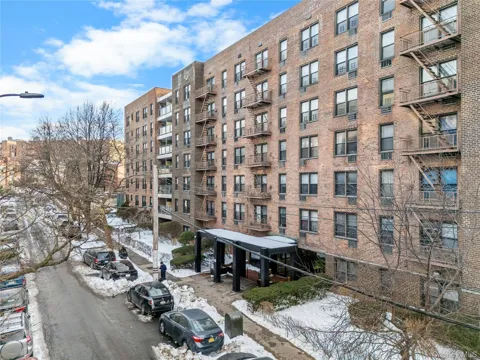 35-20 Leverich Street #209