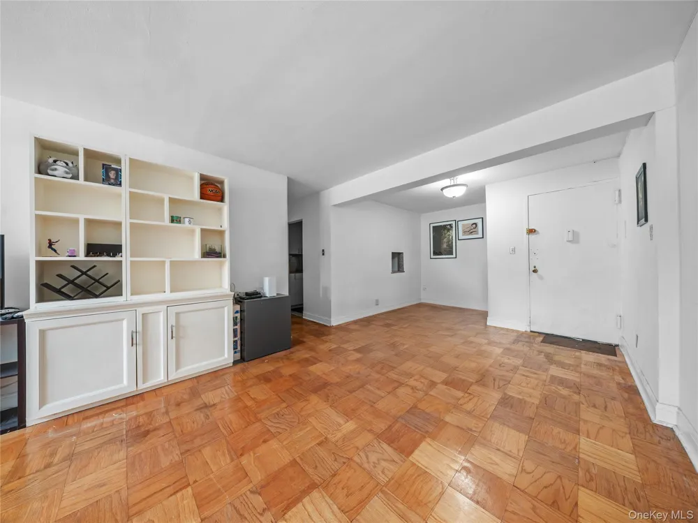 35-20 Leverich Street #209 Jackson Heights, NY 11372