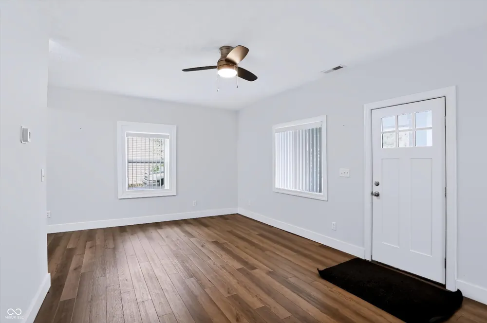 307 E Wall Street Advance, IN 46102