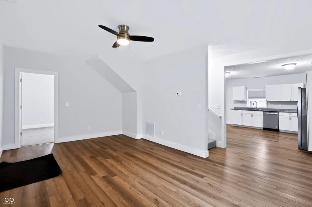 307 E Wall Street Advance, IN 46102