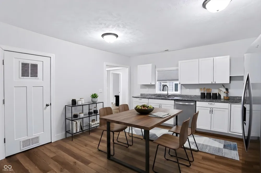 307 E Wall Street Advance, IN 46102