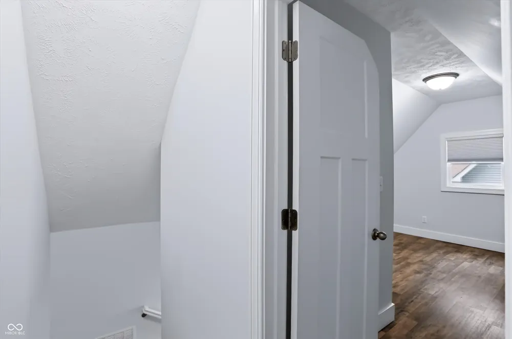 307 E Wall Street Advance, IN 46102