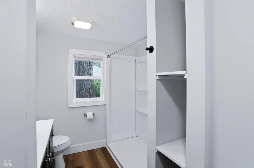 307 E Wall Street Advance, IN 46102