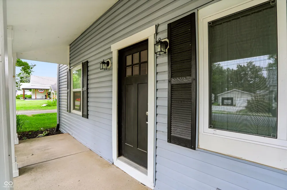 307 E Wall Street Advance, IN 46102