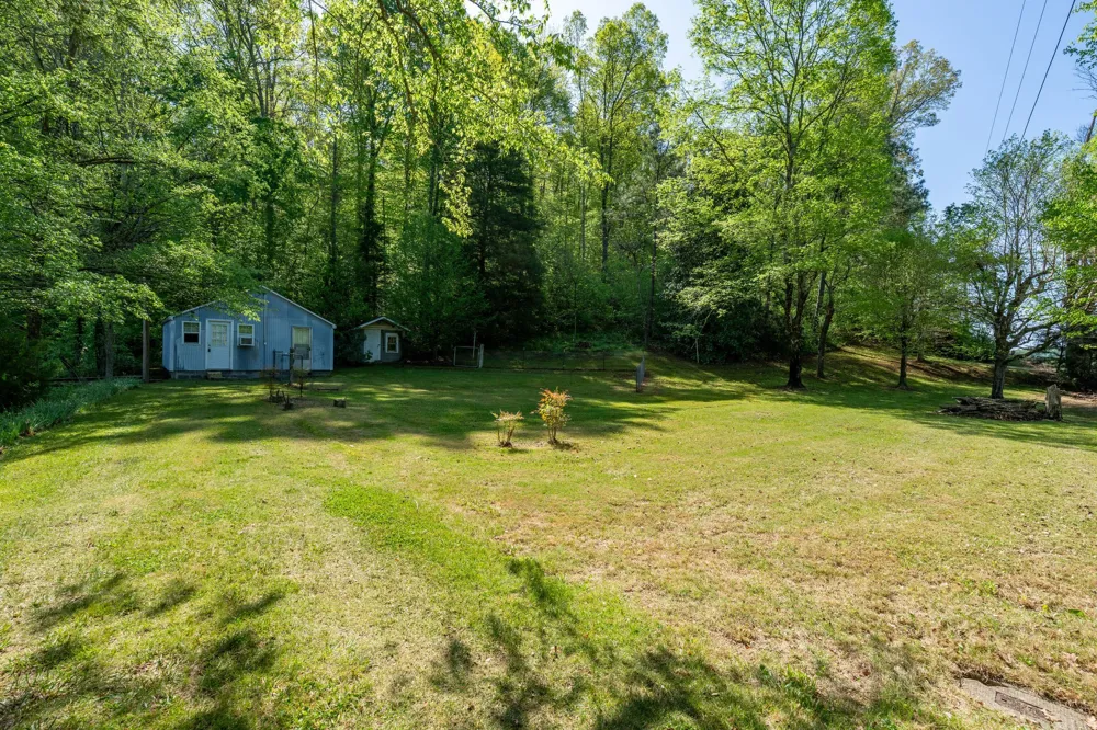3795 Wayland Springs Rd Iron City, TN 38463