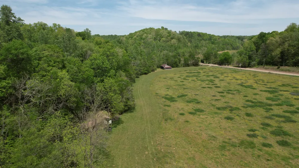 3795 Wayland Springs Rd Iron City, TN 38463