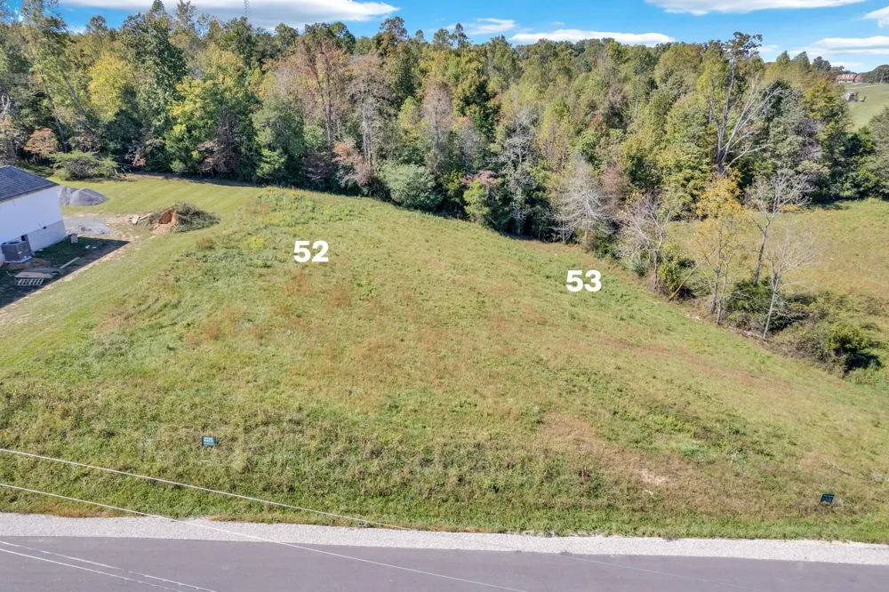 2618 Whispering Oak Ln Cookeville, TN 38501