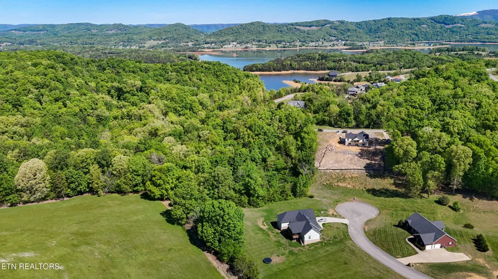 6312 Turners Pond Tr Russellville, TN 37860