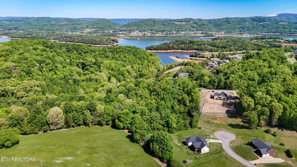 6312 Turners Pond Tr Russellville, TN 37860