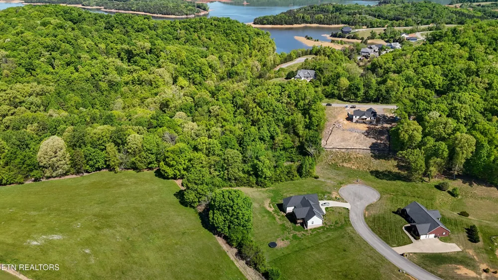 6312 Turners Pond Tr Russellville, TN 37860
