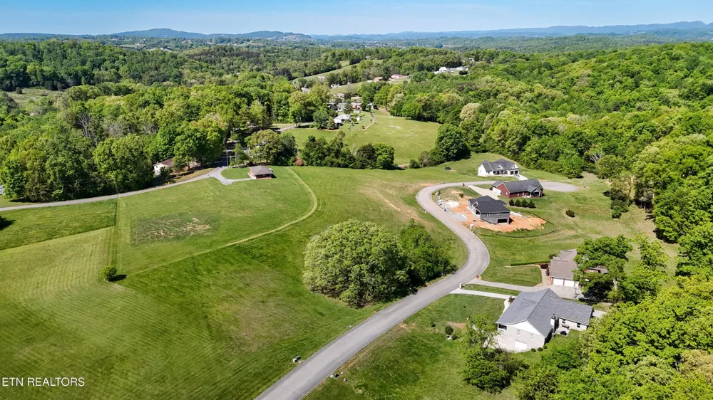 6350 Turners Pond Tr Russellville, TN 37860
