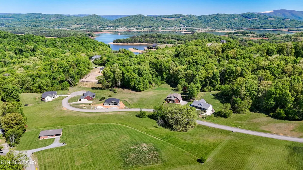 6350 Turners Pond Tr Russellville, TN 37860