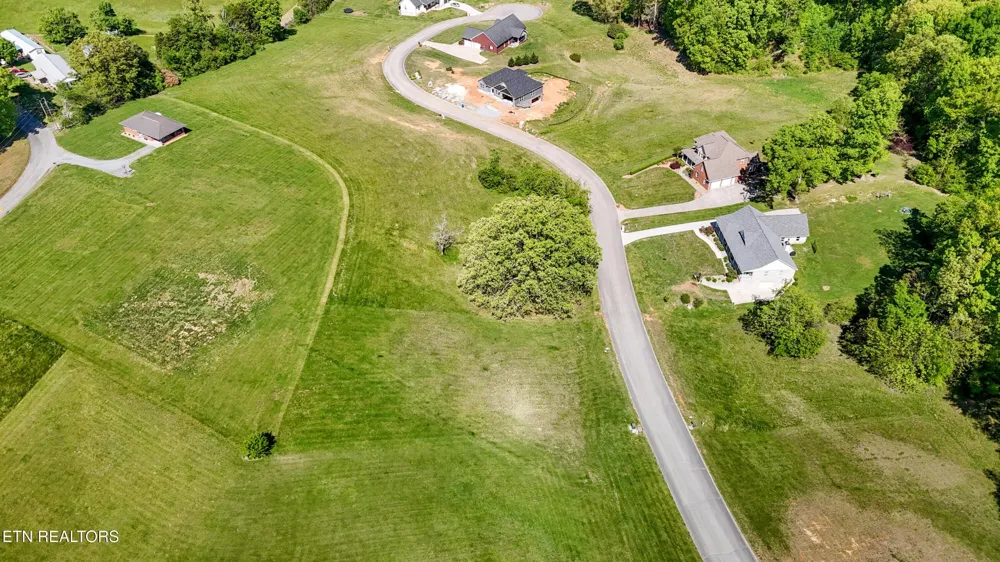 6350 Turners Pond Tr Russellville, TN 37860