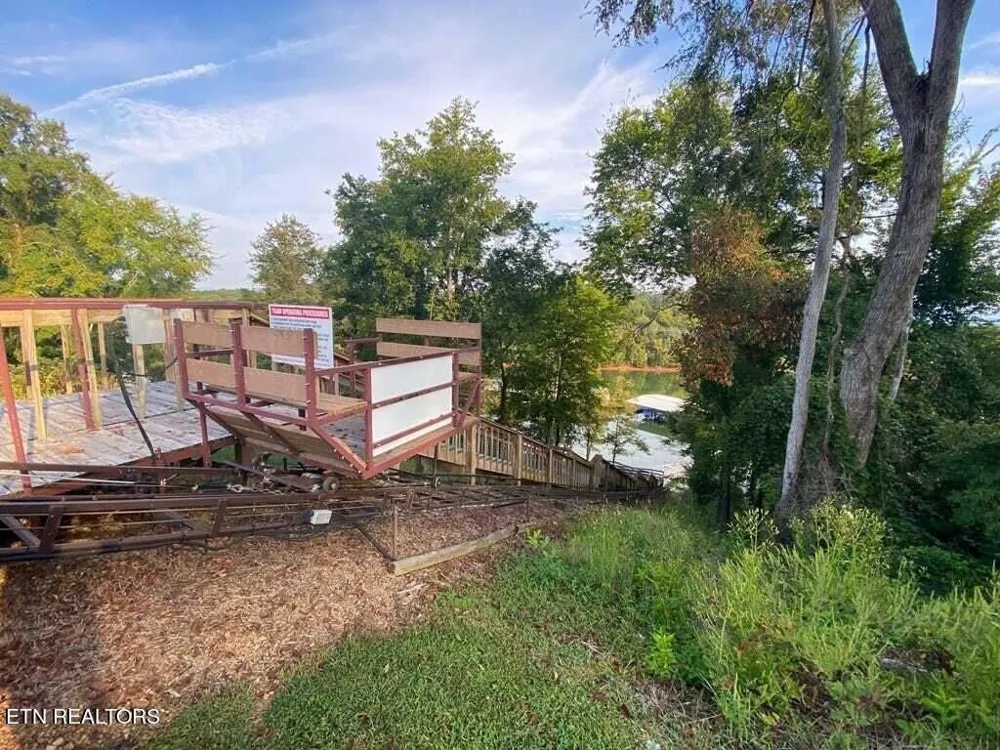 6377 Coves Edge Tr Russellville, TN 37860