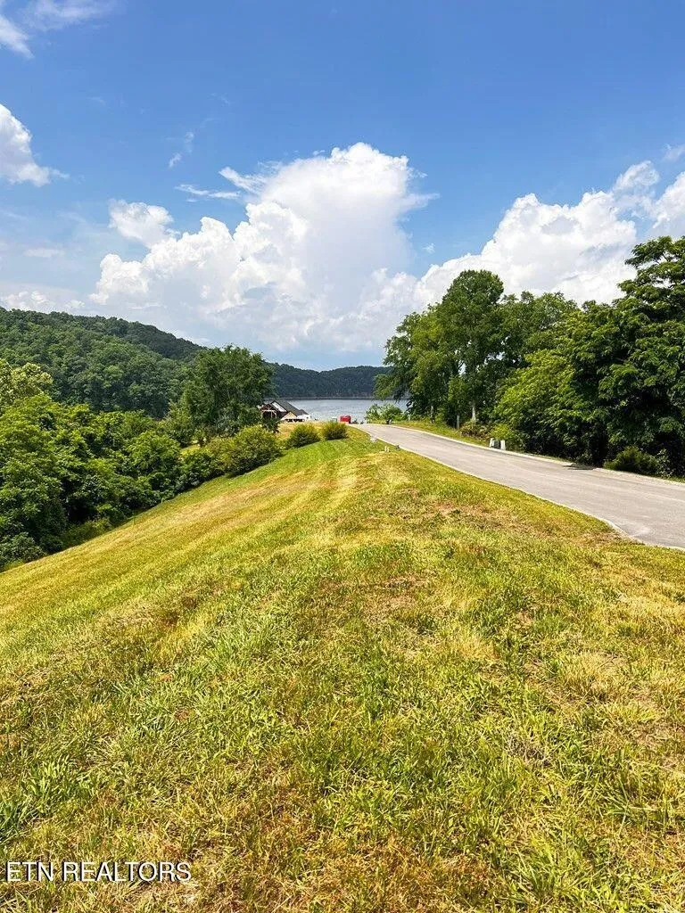2063 Turners Landing Rd Russellville, TN 37860