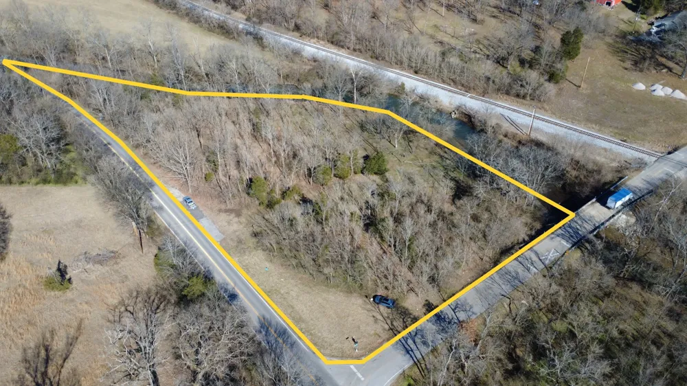 0 Carters Creek Pike Columbia, TN 38401