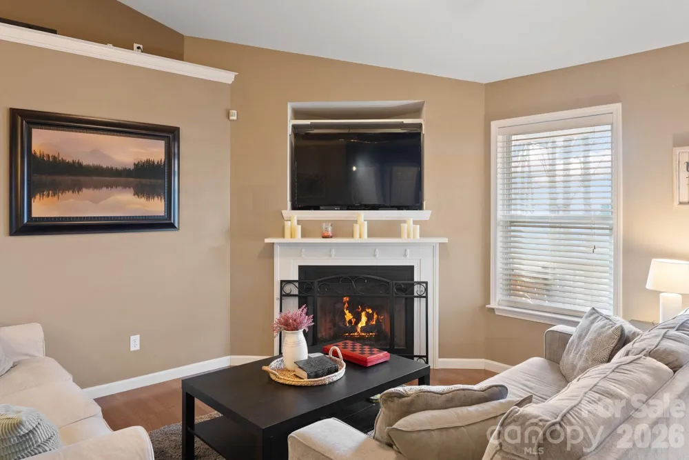 76 Hershel Lane Swannanoa, NC 28778